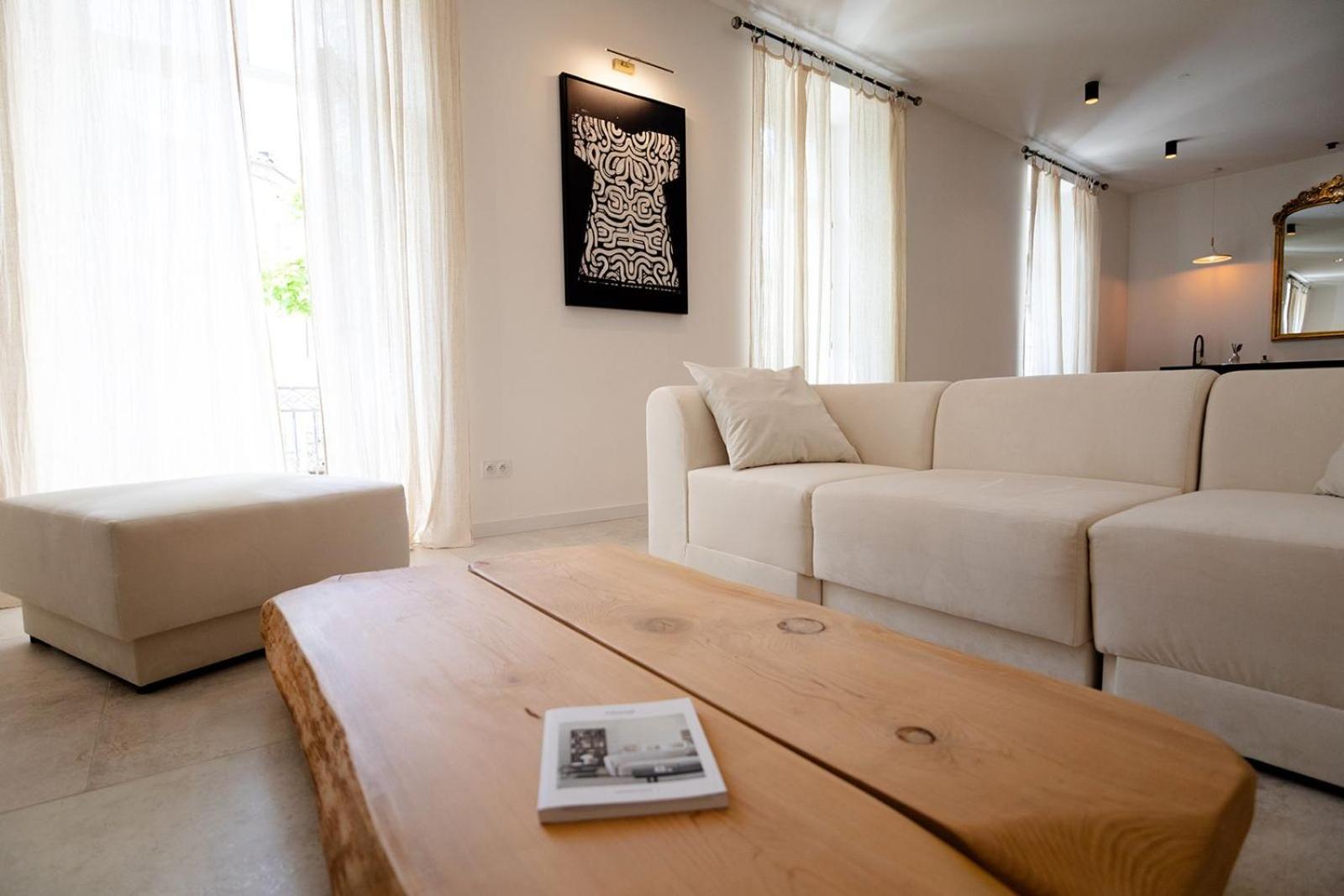 Appartement 120M2 Aubenas Exterior photo