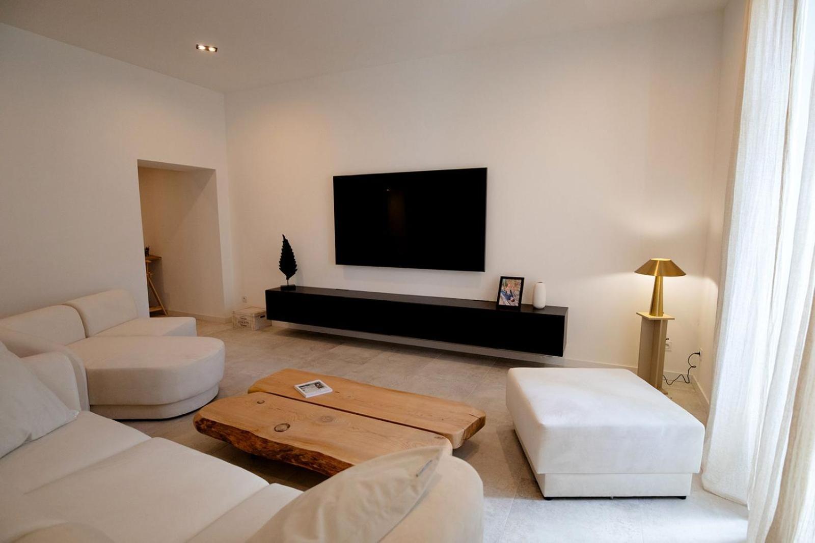 Appartement 120M2 Aubenas Exterior photo