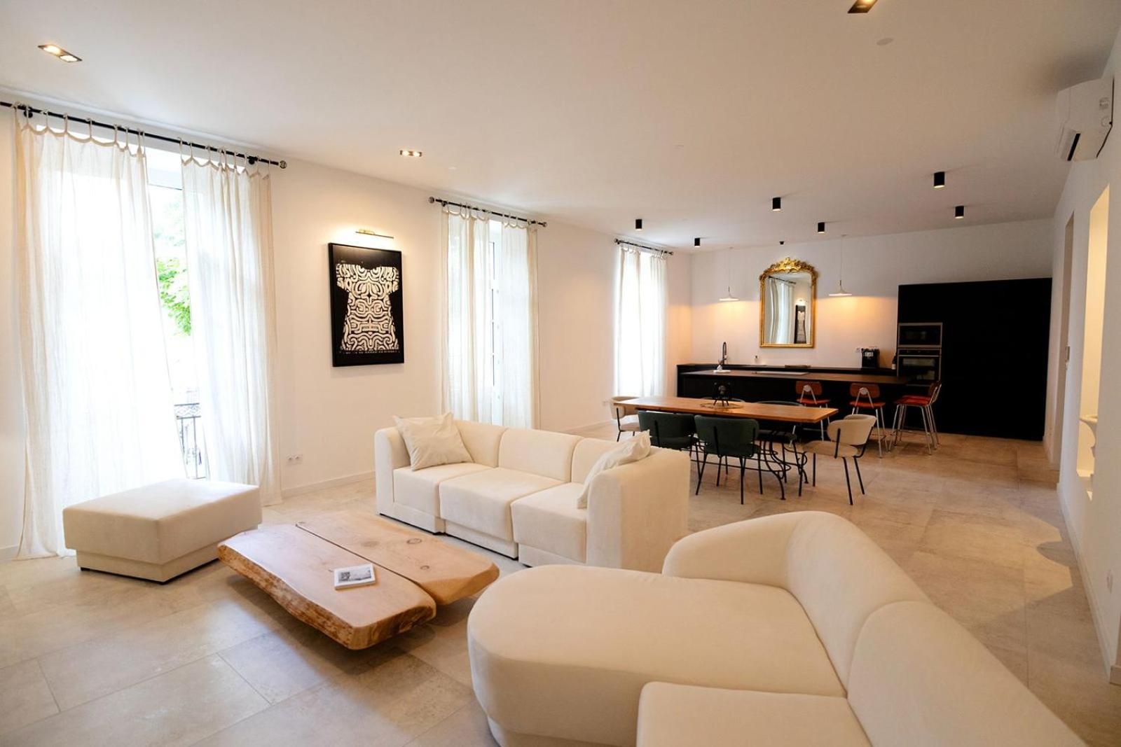 Appartement 120M2 Aubenas Exterior photo