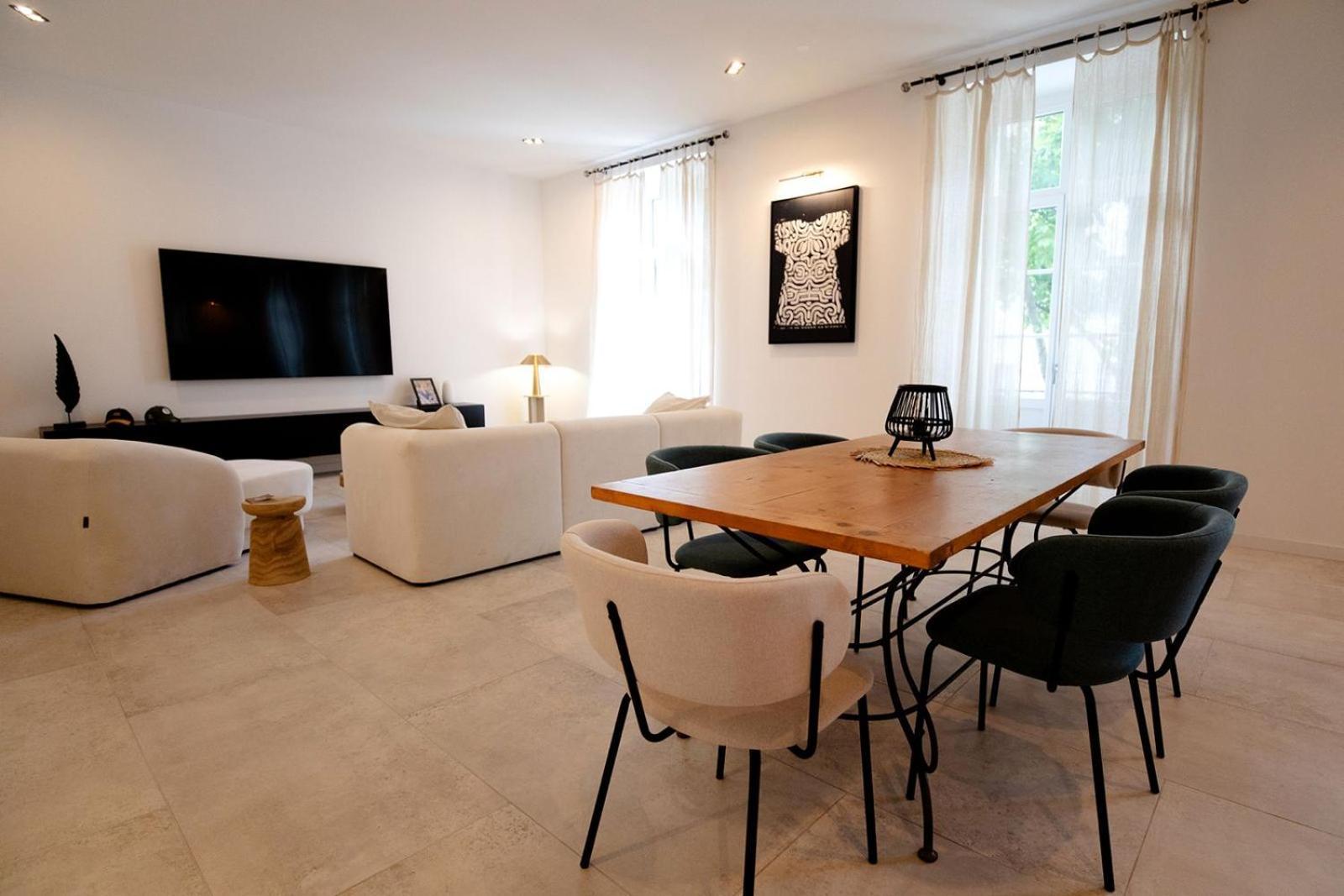 Appartement 120M2 Aubenas Exterior photo